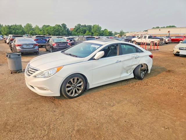 HYUNDAI SONATA 2013 with VIN 5NPEC4AC3DH610917 - Photo from auction