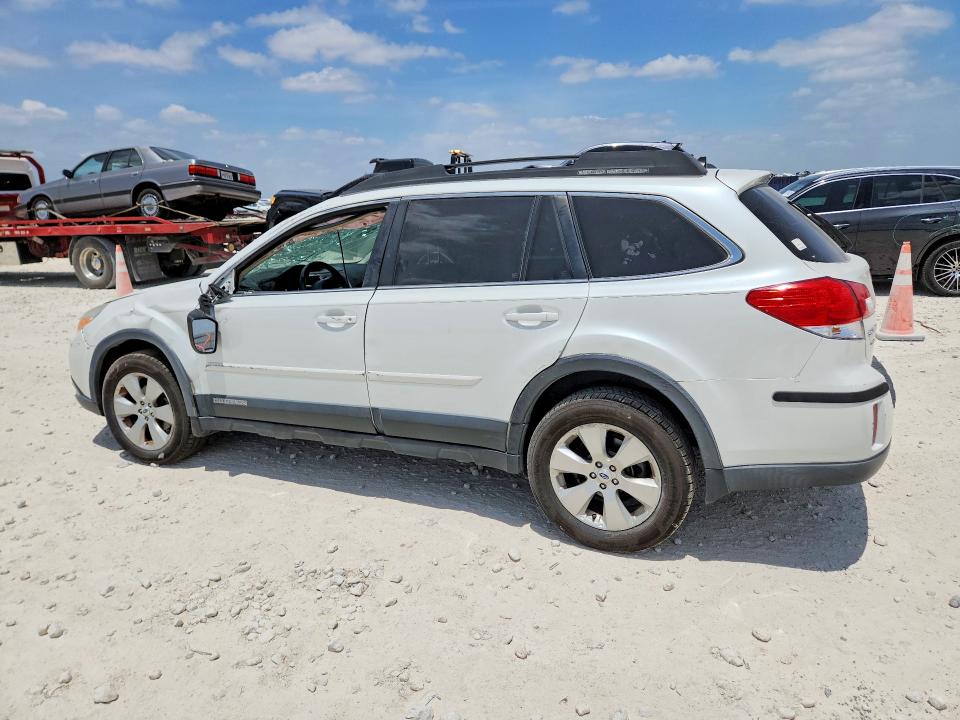 Photo 2 from auction – 2012 SUBARU OUTBACK with VIN 4S4BRCJC6C3288369