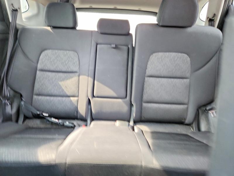 Photo 10 from auction – 2017 HYUNDAI TUCSON with VIN KM8J23A48HU392226