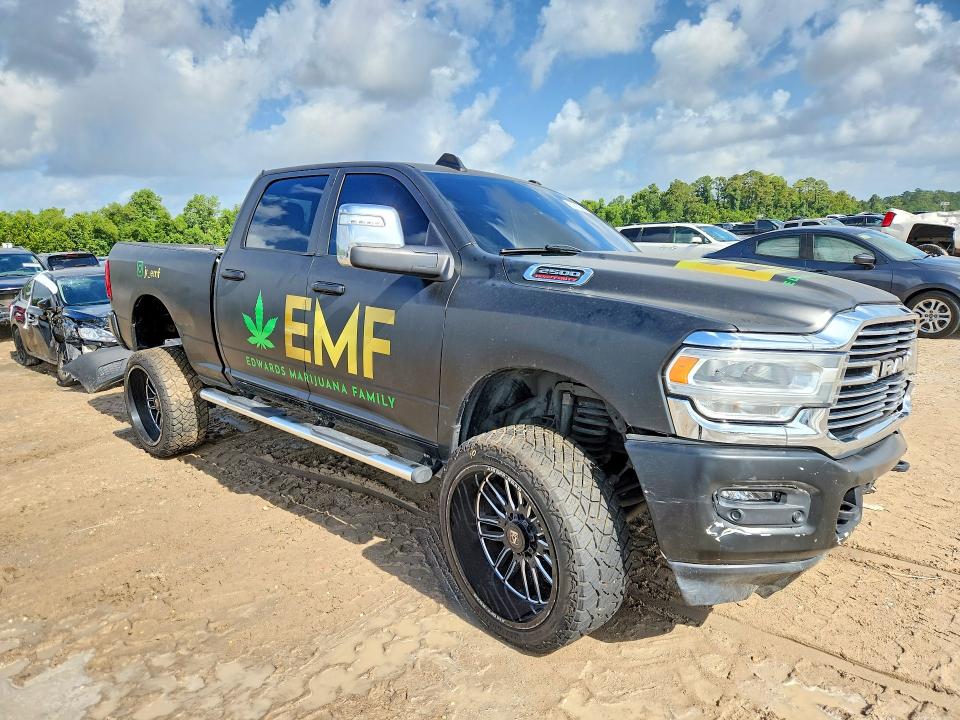 Photo 4 from auction – 2023 RAM 2500 with VIN 3C6UR5FL0PG588422