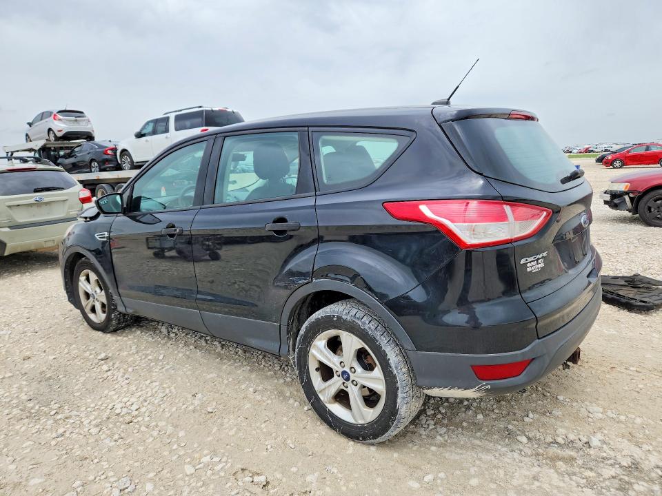 Photo 2 from auction – 2016 FORD ESCAPE with VIN 1FMCU0F70GUB32468