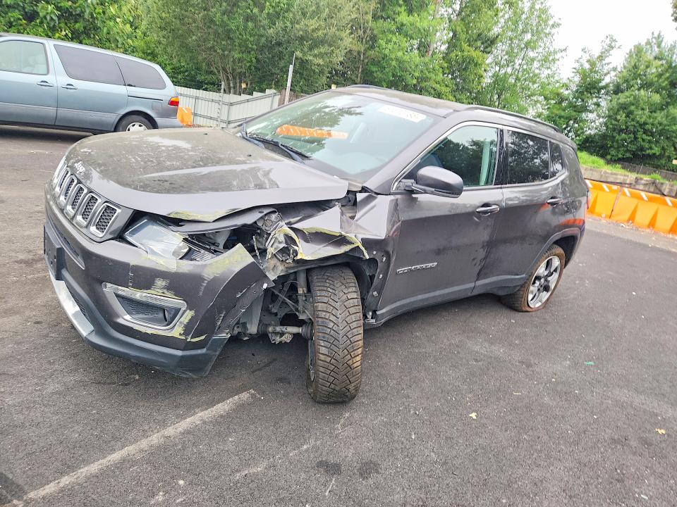 JEEP COMPASS 2021 with VIN 3C4NJDCB2MT572672 - Photo from auction