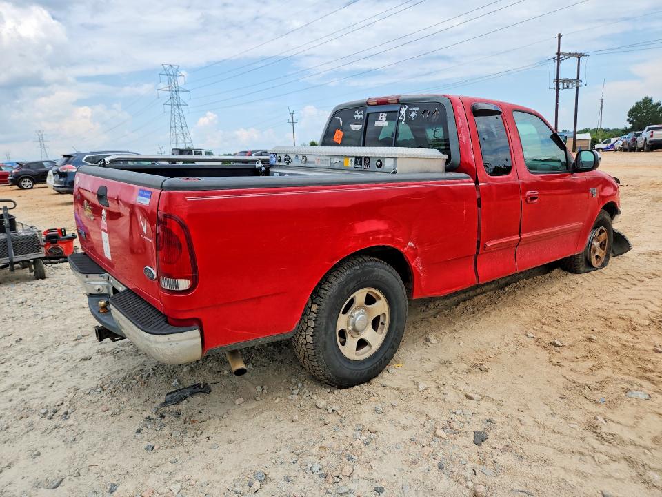 Photo 3 from auction – 2000 FORD F150 with VIN 1FTRX17WXYNA75872