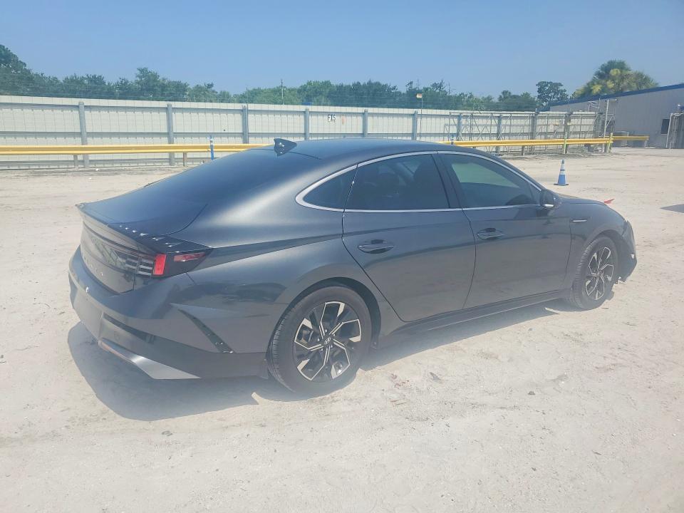 Photo 3 from auction – 2024 HYUNDAI SONATA with VIN KMHL64JA3RA366144