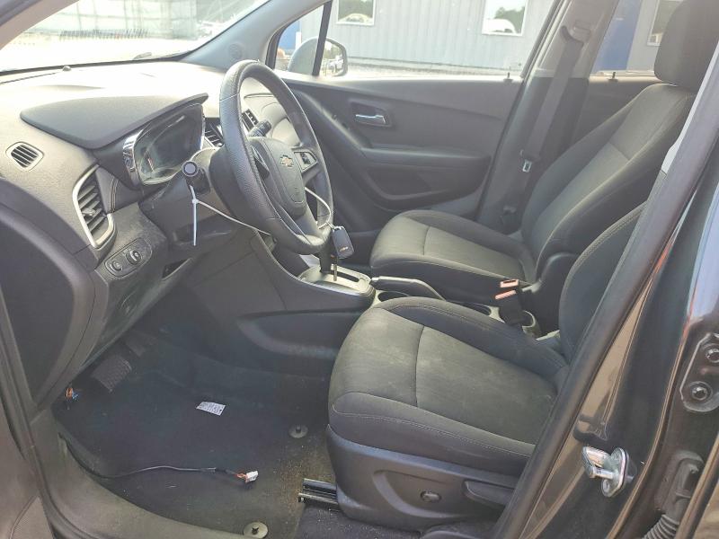 Photo 7 from auction – 2017 CHEVROLET TRAX with VIN 3GNCJLSB1HL268412