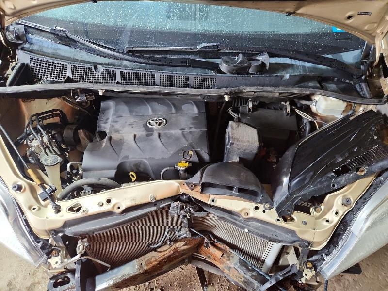 Photo 12 from auction – 2013 TOYOTA SIENNA with VIN 5TDKK3DC8DS341352
