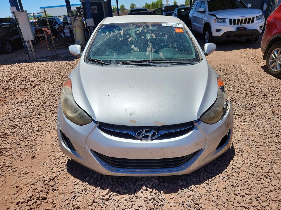 Photo 5 from auction – 2011 HYUNDAI ELANTRA with VIN KMHDH4AE1BU130842