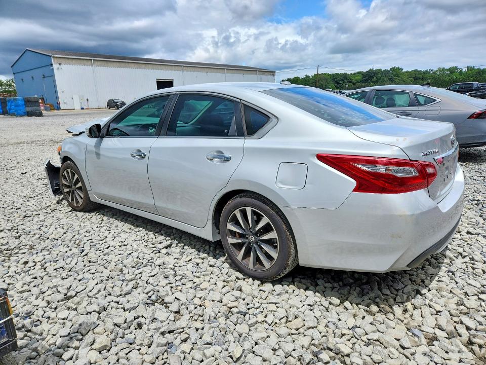 Photo 2 from auction – 2018 NISSAN ALTIMA with VIN 1N4AL3AP4JC165161
