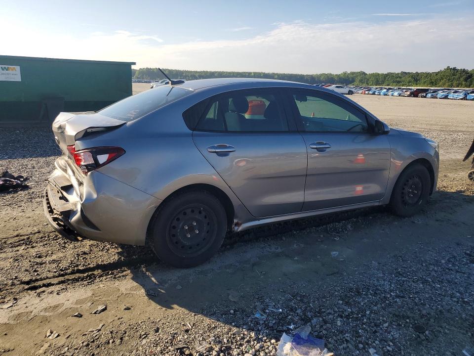 Photo 3 from auction – 2021 KIA RIO with VIN 3KPA24AD3ME417858