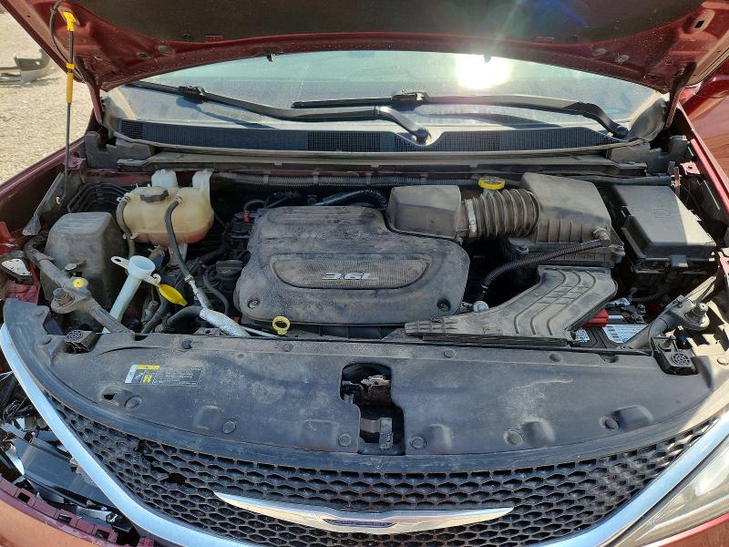 Photo 12 from auction – 2018 CHRYSLER PACIFICA with VIN 2C4RC1BG0JR156867