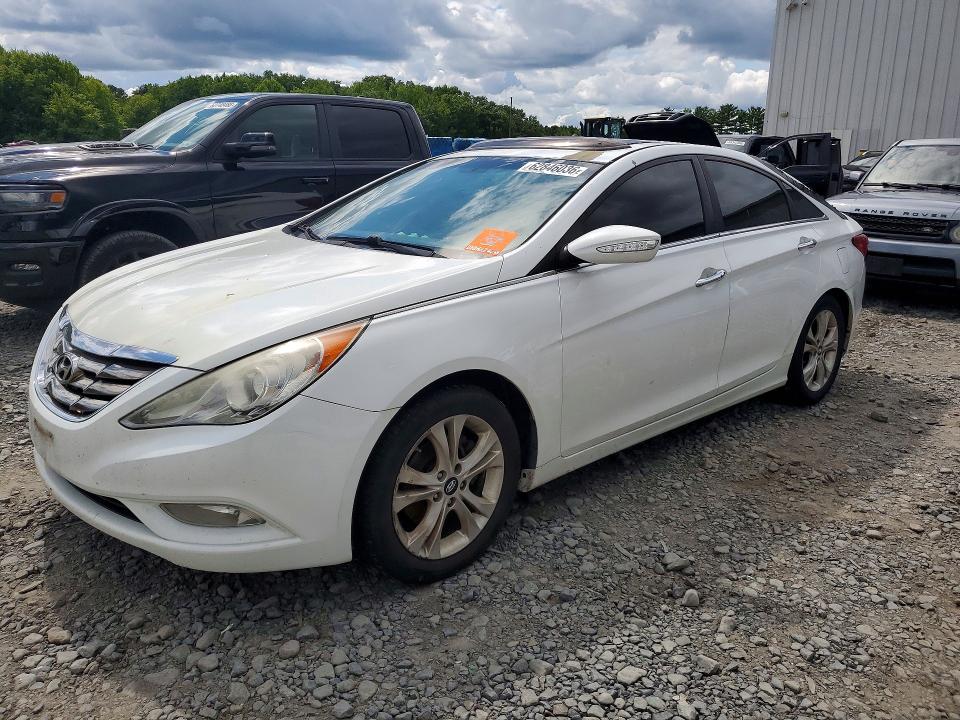 HYUNDAI SONATA 2013 with VIN 5NPEC4AC5DH625385 - Photo from auction