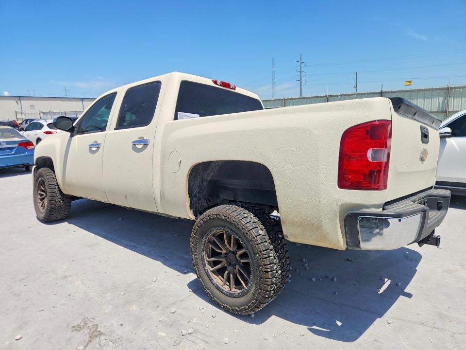 Photo 2 from auction – 2013 CHEVROLET SILVERADO with VIN 3GCPKTE70DG249092