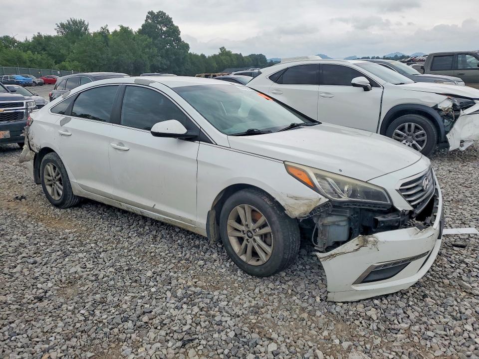 Photo 4 from auction – 2015 HYUNDAI SONATA with VIN 5NPE24AF7FH206017