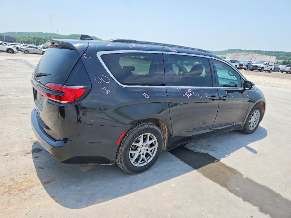 Photo 3 from auction – 2021 CHRYSLER PACIFICA with VIN 2C4RC1FG4MR587565