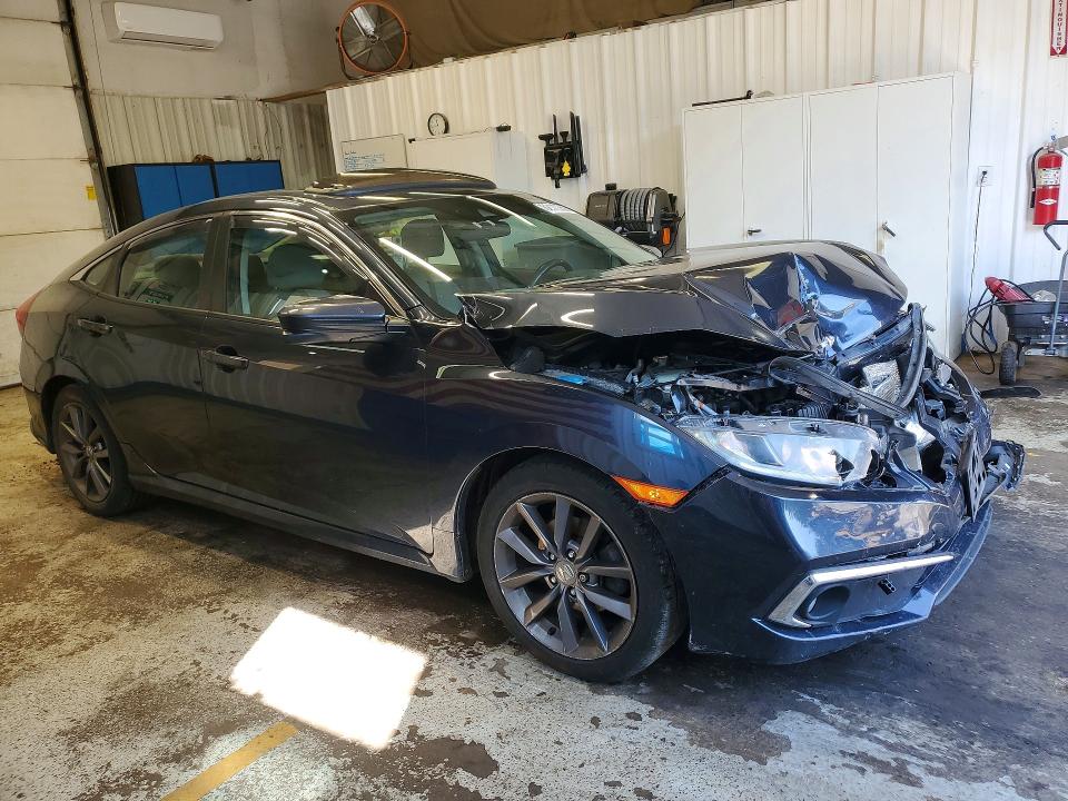 Photo 4 from auction – 2019 HONDA CIVIC with VIN 19XFC1F31KE200145