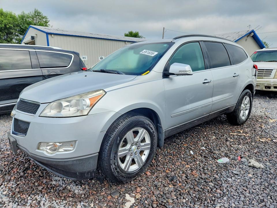 CHEVROLET TRAVERSE 2011 with VIN 1GNKRGED5BJ403091 - Photo from auction