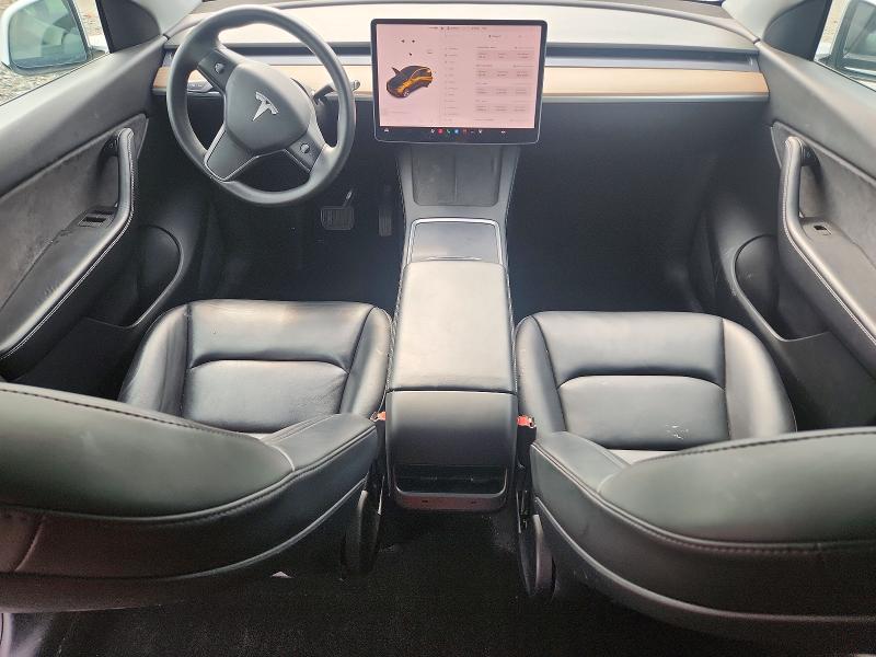 Photo 8 from auction – 2022 TESLA MODEL Y with VIN 7SAYGDEE1NF331501
