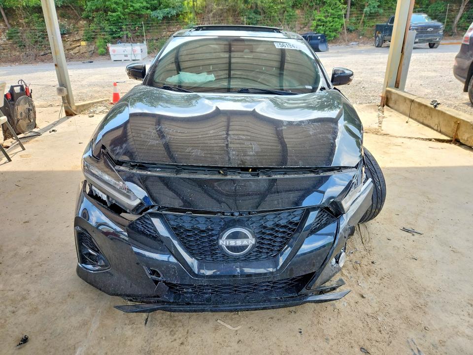Photo 5 from auction – 2023 NISSAN MAXIMA with VIN 1N4AA6EV3PC512679
