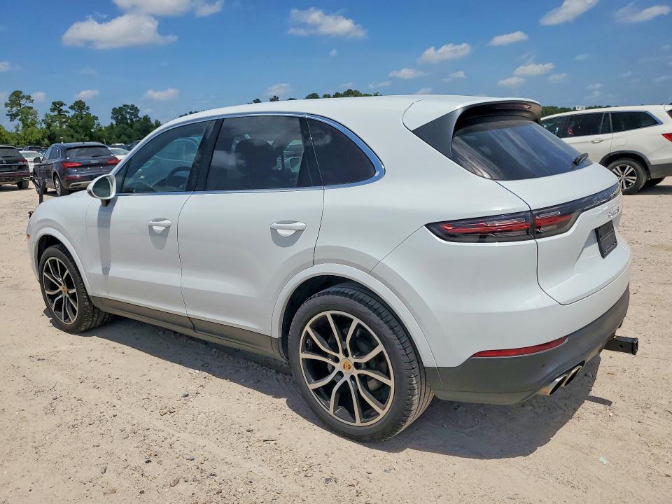 Photo 2 from auction – 2019 PORSCHE CAYENNE with VIN WP1AB2AY1KDA63889