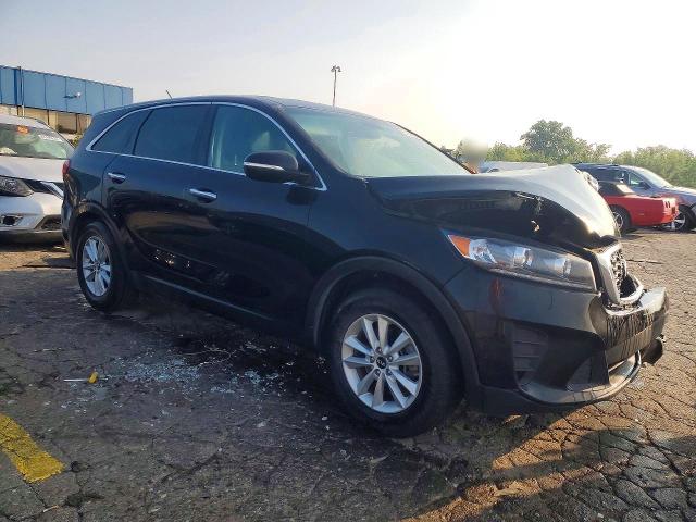 Снимка 4 от търг – 2019 KIA SORENTO с VIN 5XYPG4A31KG530906