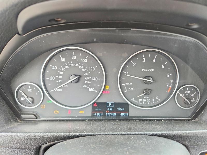 Photo 9 from auction – 2014 BMW 320 with VIN WBA3C3G54ENS70458
