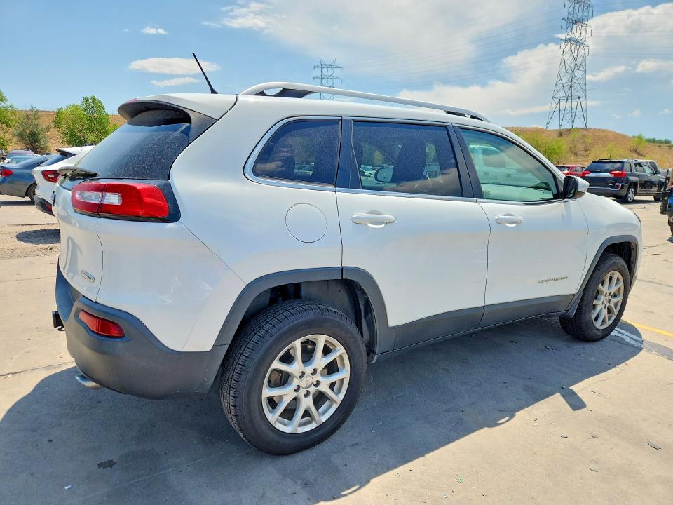 Photo 3 from auction – 2014 JEEP CHEROKEE with VIN 1C4PJMCS7EW219316