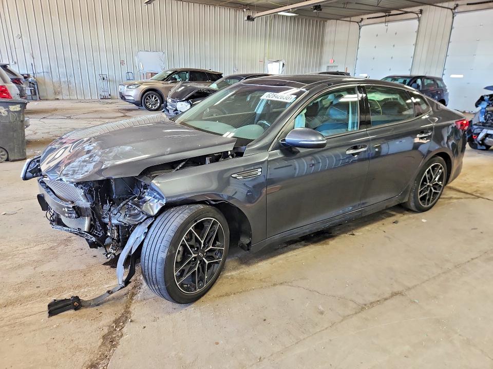 Photo 1 from auction – 2020 KIA OPTIMA with VIN 5XXGT4L37LG439623