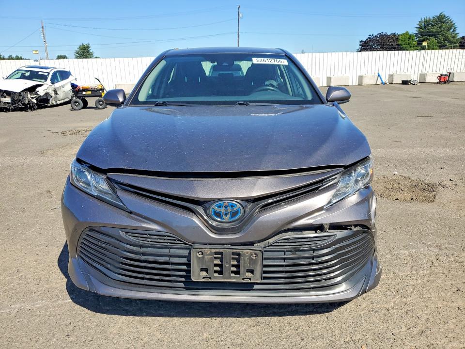 Photo 5 from auction – 2020 TOYOTA CAMRY with VIN 4T1C31AK5LU532816