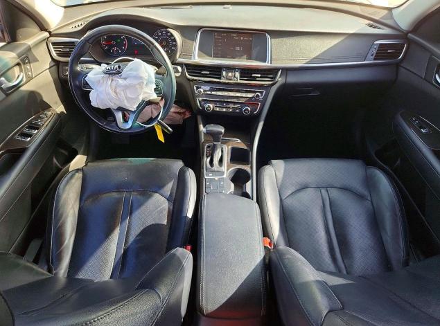 Photo 8 from auction – 2018 KIA OPTIMA with VIN 5XXGU4L33JG187217