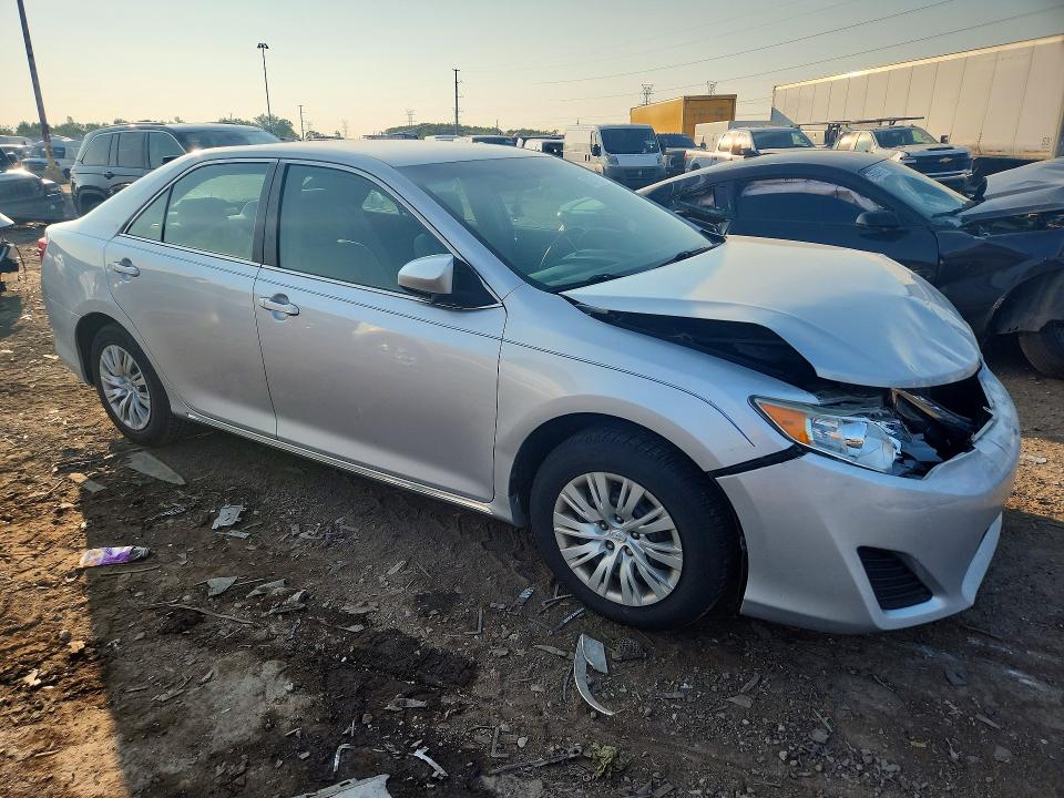 Photo 4 from auction – 2014 TOYOTA CAMRY with VIN 4T1BF1FK6EU453783