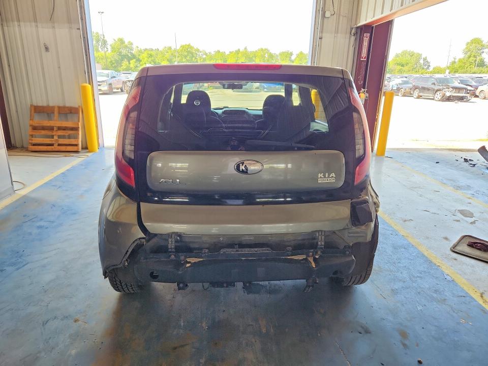 Photo 6 from auction – 2014 KIA SOUL with VIN KNDJN2A28E7008203