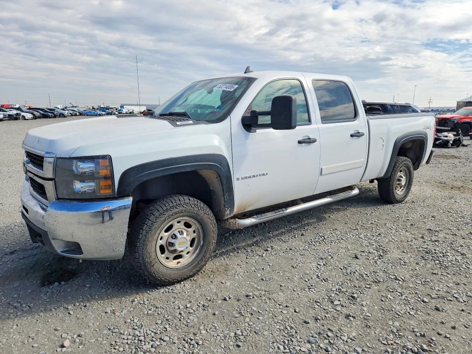 CHEVROLET SILVERADO 2007 z numerem VIN 1GCHK23K57F556575 - Zdjęcie z aukcji