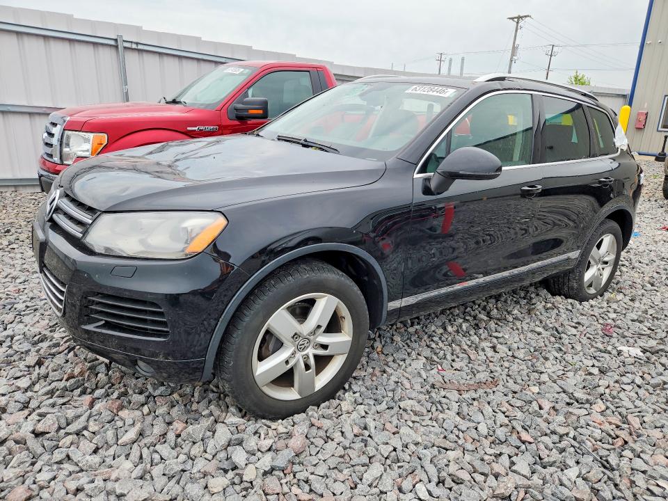 2014 VOLKSWAGEN TOUAREG - Търг №63128446