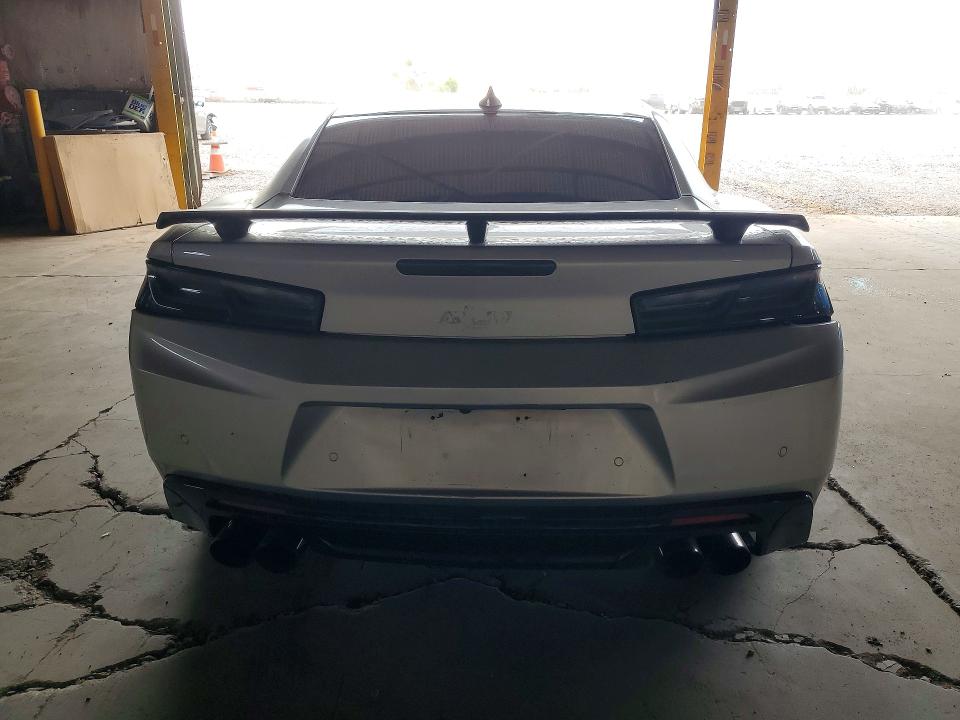 Photo 6 from auction – 2016 CHEVROLET CAMARO with VIN 1G1FF1R78G0190731
