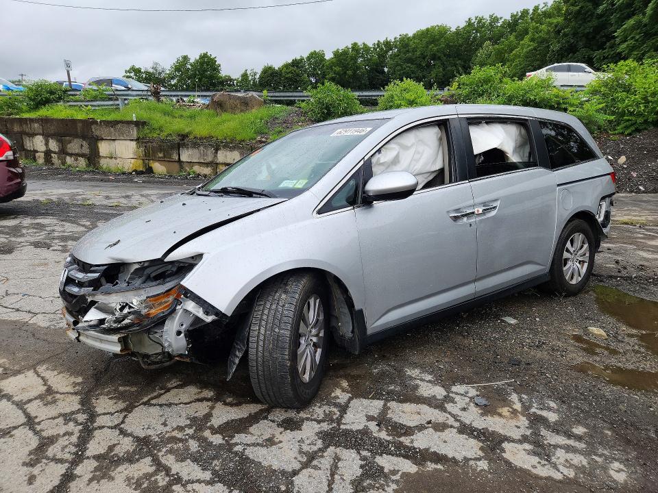 HONDA ODYSSEY 2015 with VIN 5FNRL5H45FB071692 - Photo from auction