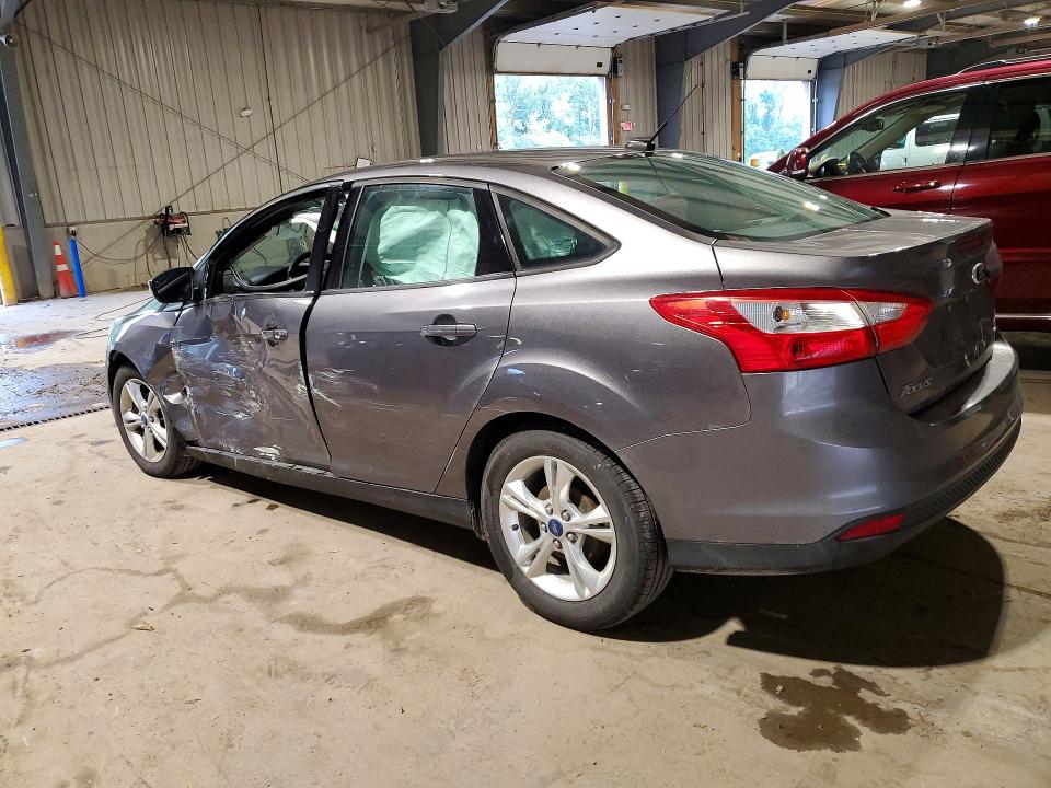 Photo 2 from auction – 2014 FORD FOCUS with VIN 1FADP3F21EL160360