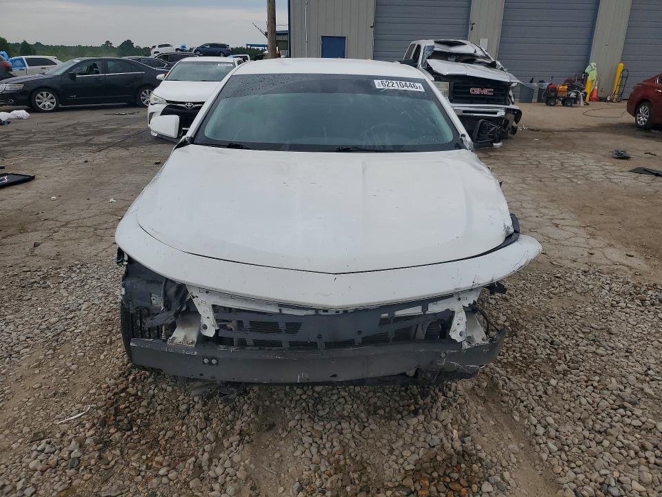 Photo 5 from auction – 2017 CHEVROLET IMPALA with VIN 1G1105S36HU171714
