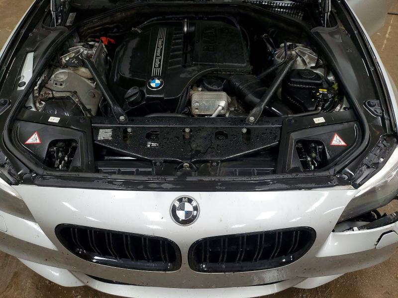 Photo 11 from auction – 2016 BMW 535 with VIN WBA5B3C58GG253980