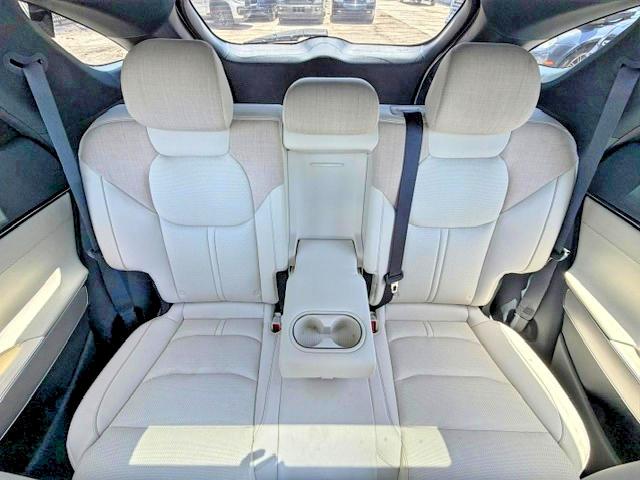 Photo 10 from auction – 2025 GENESIS G70 with VIN 5NMMCET15SH005210