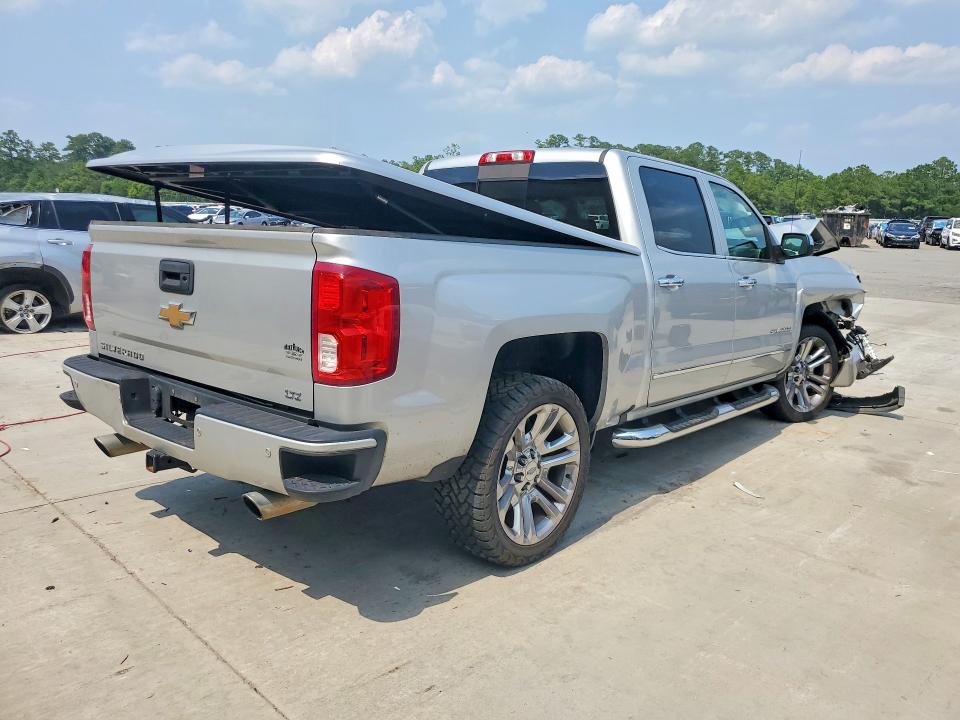Photo 3 from auction – 2017 CHEVROLET SILVERADO with VIN 3GCUKSEJ1HG437926
