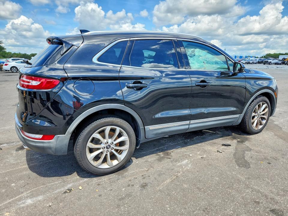 Zdjęcie 3 z aukcji – 2017 LINCOLN MKC z VIN 5LMCJ2C97HUL55454