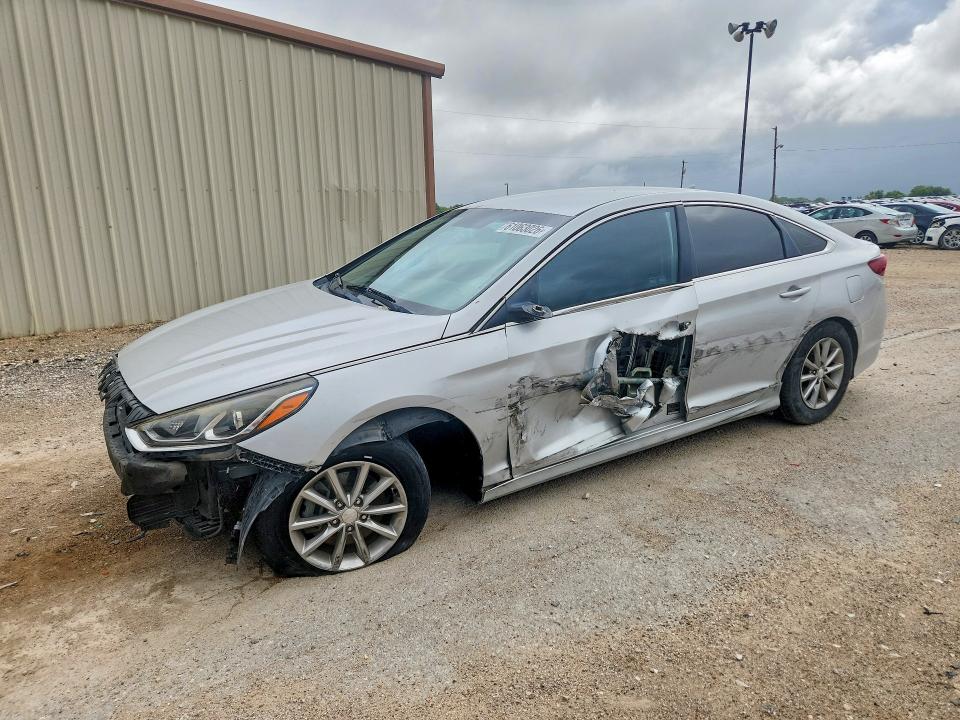 HYUNDAI SONATA 2018 with VIN 5NPE24AF2JH674262 - Photo from auction