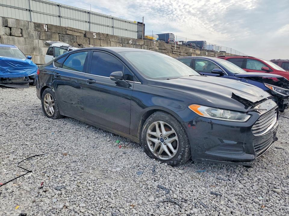 Photo 4 from auction – 2014 FORD FUSION with VIN 3FA6P0H7XER171875