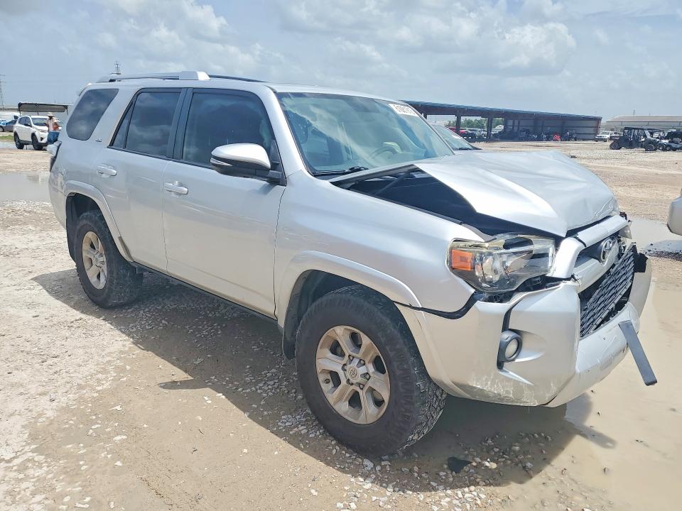 Снимка 4 от търг – 2014 TOYOTA 4RUNNER с VIN JTEZU5JR9E5066798