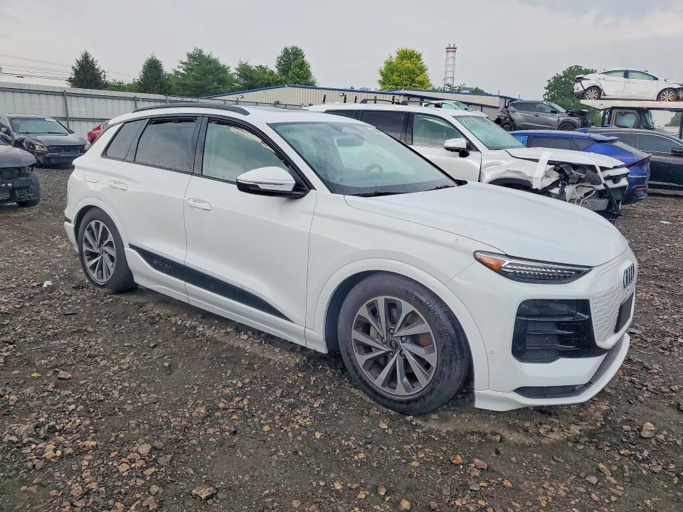 Photo 4 from auction – 2025 AUDI Q6 E-TRON with VIN WA134BGF5SA026947