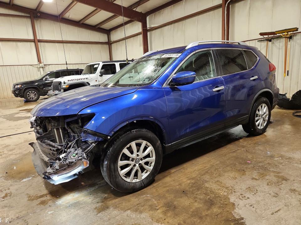 NISSAN ROGUE 2018 with VIN KNMAT2MV4JP550906 - Photo from auction