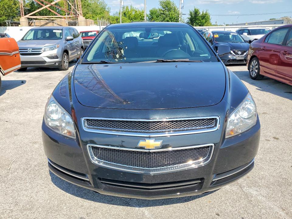 Photo 5 from auction – 2011 CHEVROLET MALIBU with VIN 1G1ZD5E18BF342797