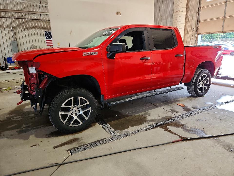CHEVROLET SILVERADO 2019 with VIN 3GCPYCEH6KG127826 - Photo from auction