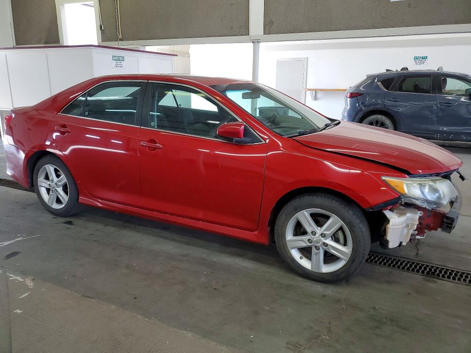 Photo 4 from auction – 2012 TOYOTA CAMRY with VIN 4T1BF1FK1CU595844