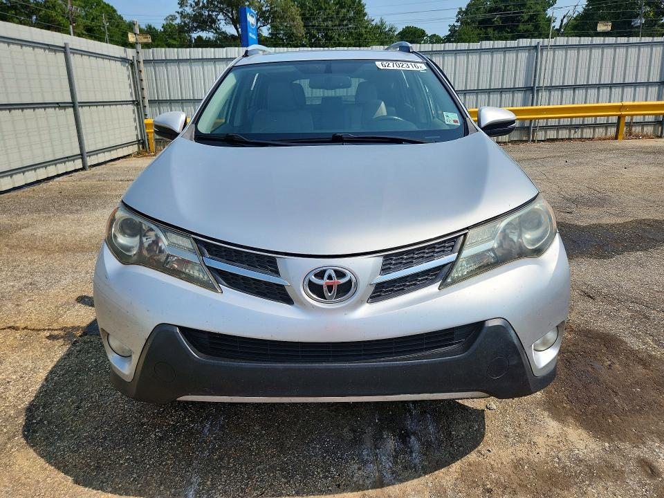 Photo 5 from auction – 2013 TOYOTA RAV4 with VIN JTMYFREV7DD009318